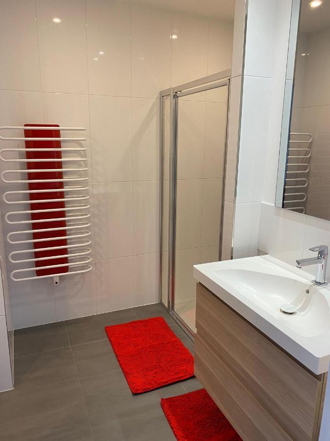 Gold Cocoon T3 74M2 Proche Centre Ville Villejust Dış mekan fotoğraf