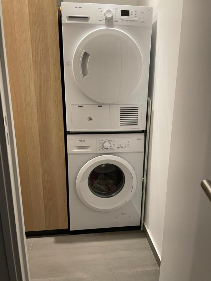 Gold Cocoon T3 74M2 Proche Centre Ville Villejust Dış mekan fotoğraf